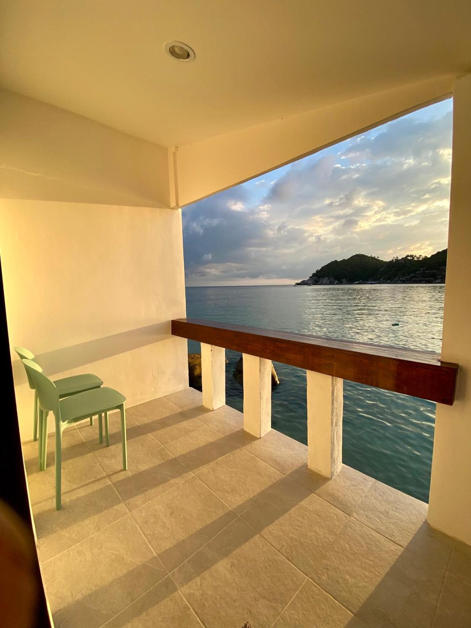 Rocky Resort Koh Tao Exterior photo