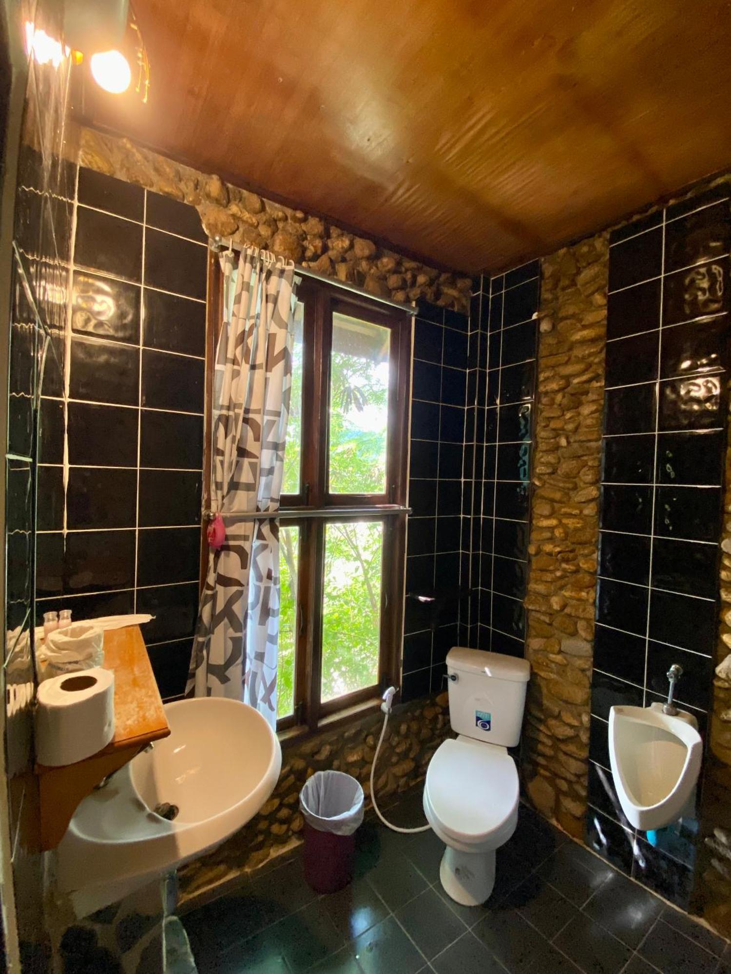 Rocky Resort Koh Tao Exterior photo