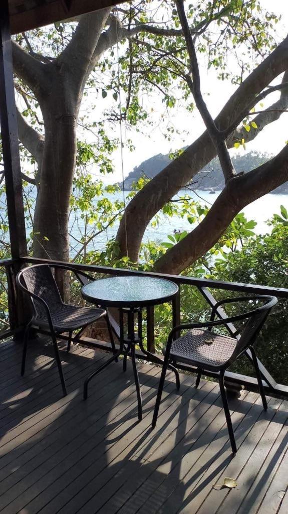 Rocky Resort Koh Tao Exterior photo
